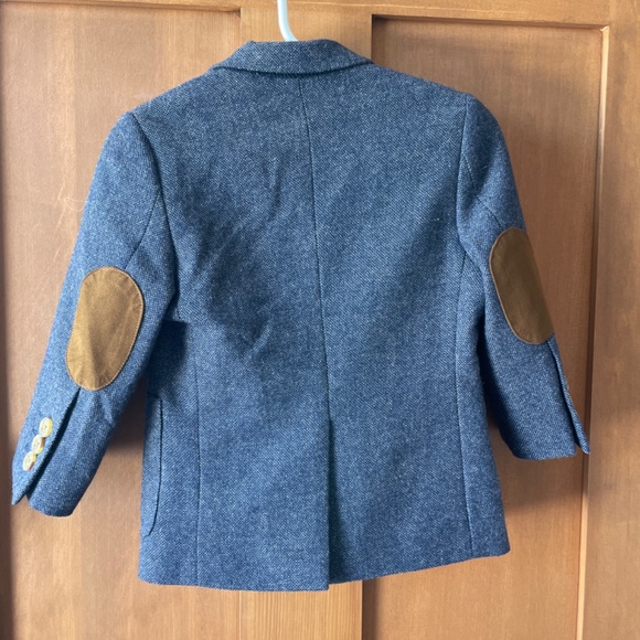 Tailored 2t suit jacket and pants with belt - Picture 3 of 7